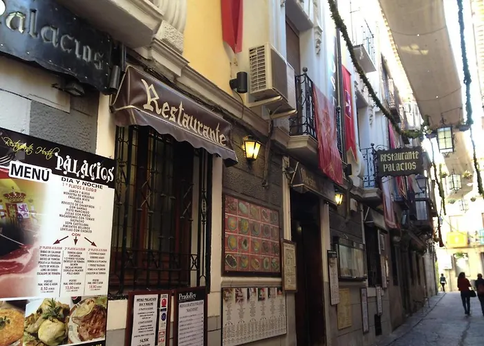 Konukevi Palacios 2*