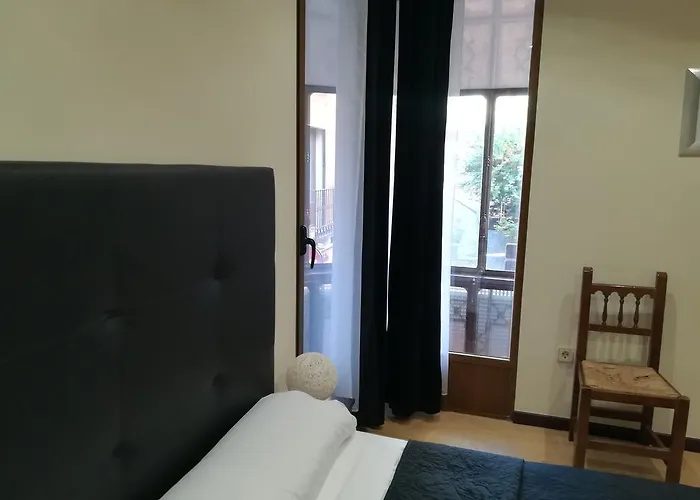 Konukevi Palacios 2*